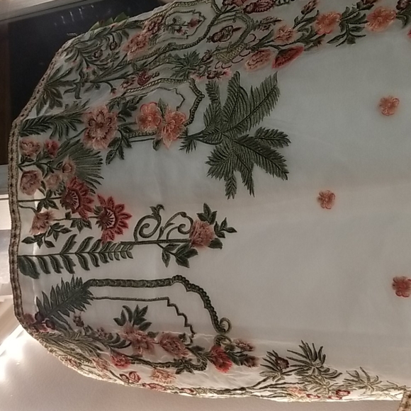 Kameez - Picture 2 of 5